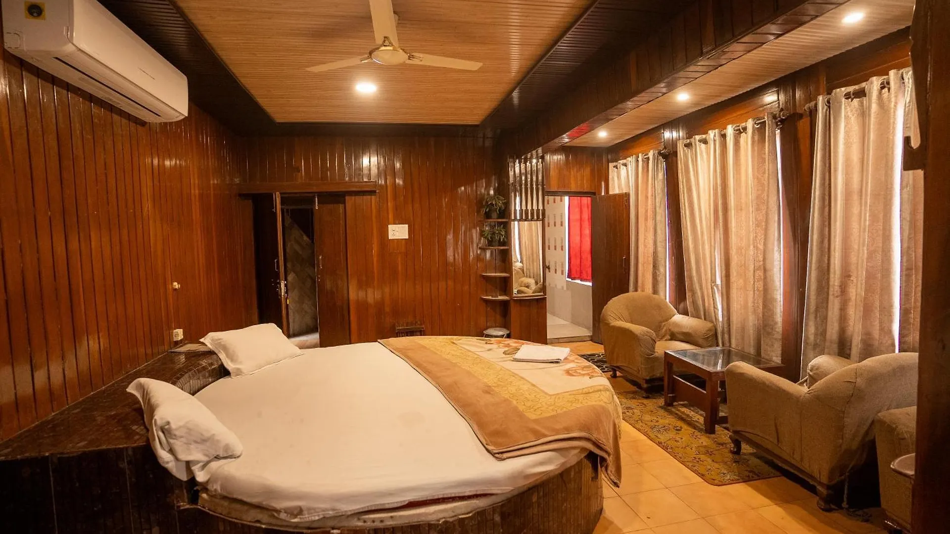 Hotel Shahjahan Agra  Agra (Uttar Pradesh)